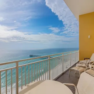 sterling-reef-1904-2-bedroom-penthouse-beach-front-pool.panamacity-beachhotels.com/